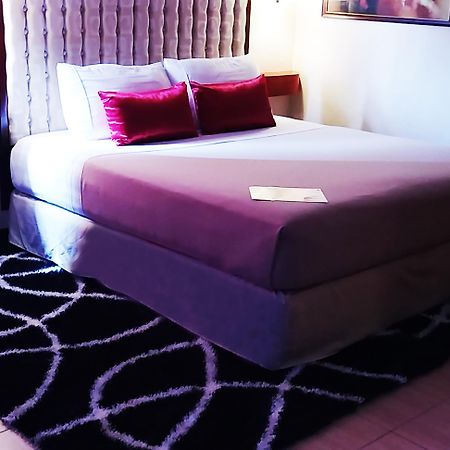 Dulcinea Hotel And Suites Lapu-Lapu City Kültér fotó