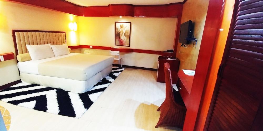 Dulcinea Hotel And Suites Lapu-Lapu City Kültér fotó