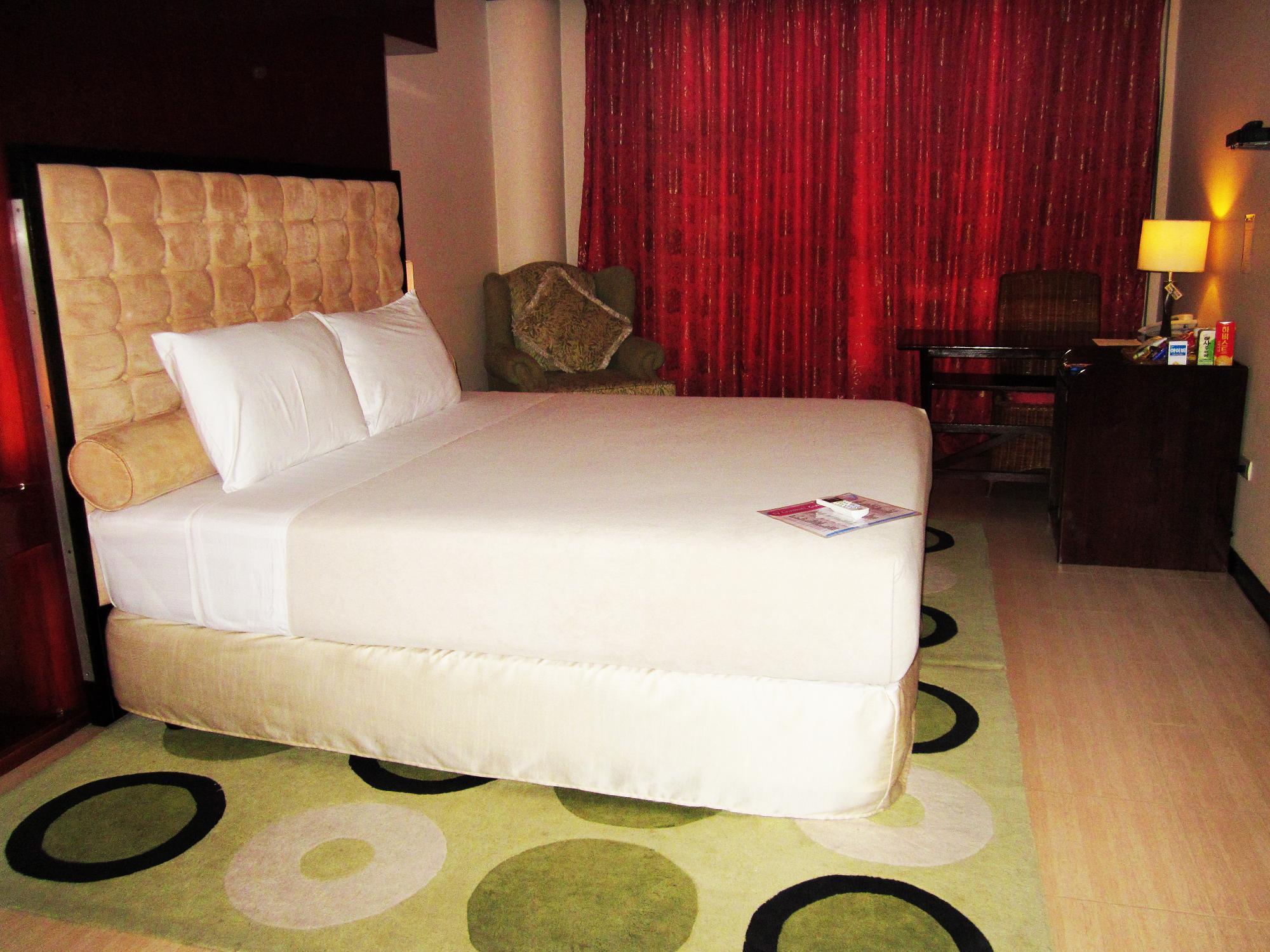 Dulcinea Hotel And Suites Lapu-Lapu City Kültér fotó