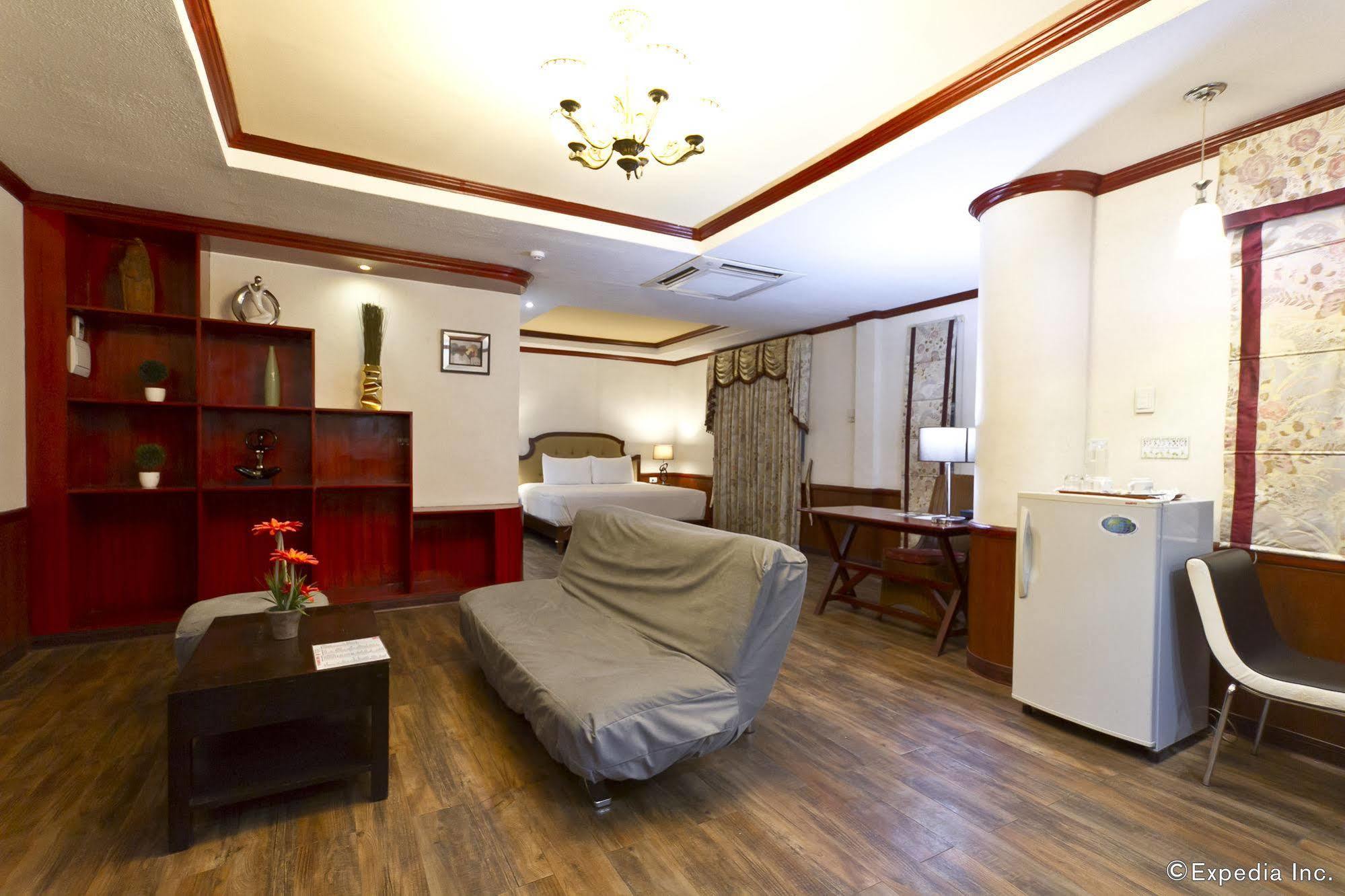 Dulcinea Hotel And Suites Lapu-Lapu City Kültér fotó