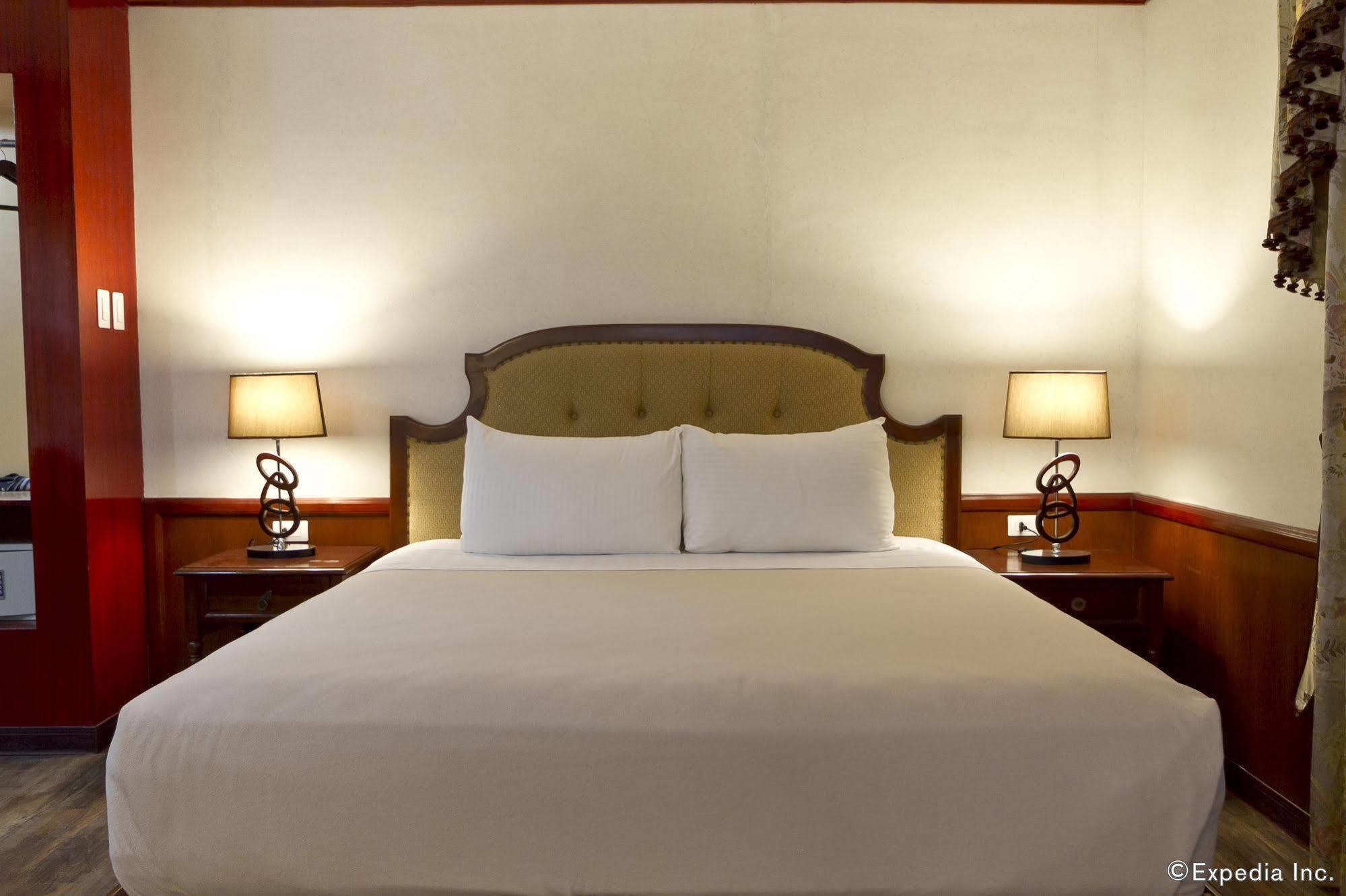 Dulcinea Hotel And Suites Lapu-Lapu City Kültér fotó